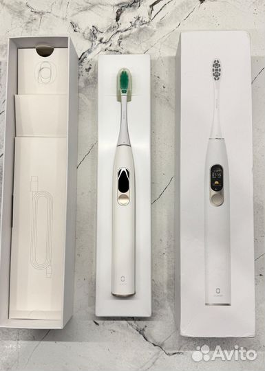 Зубная щетка Oclean x