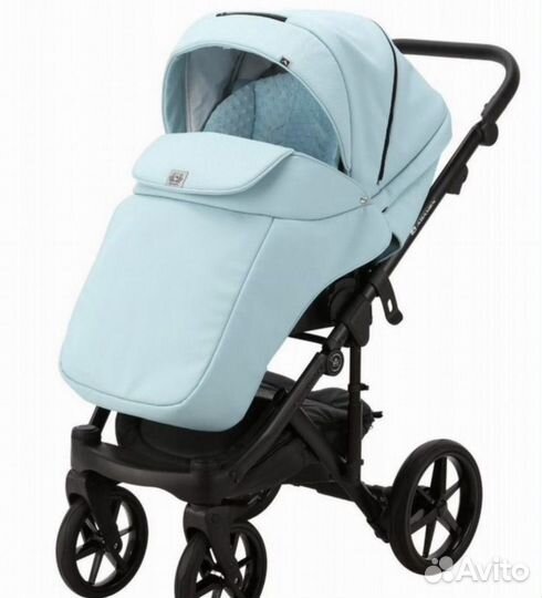 Коляска 3 в 1 Adamex отличное состояние