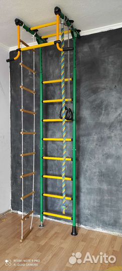 Детская спортивная шведская стенка бу