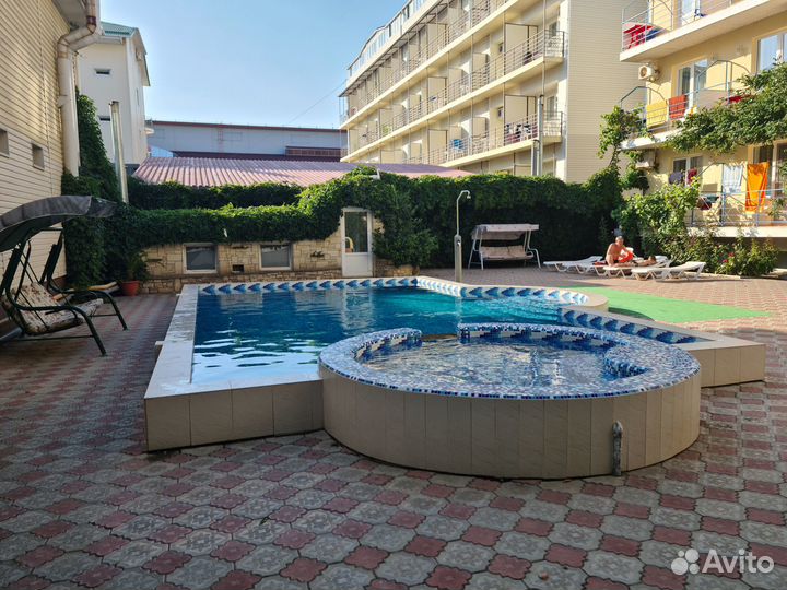 Помощник администратора