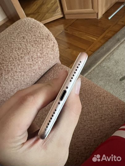 Телефон iPhone 7 plus