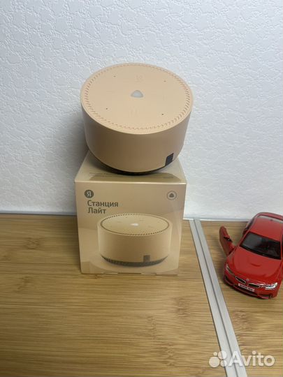 Умная колонка Яндекс Станция Лайт с Алисой