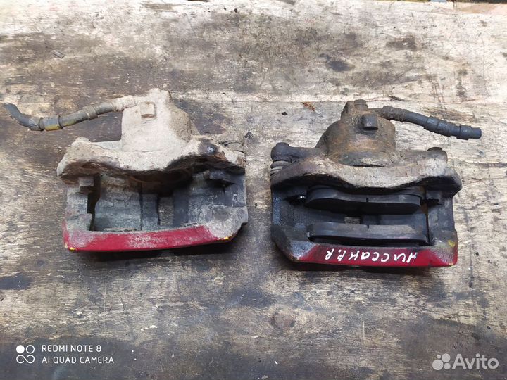 Суппорт передний Nissan Primera P11