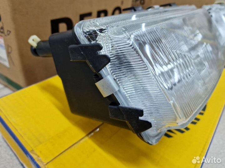 Передняя правая фара Seat Toledo I (1991-1999)