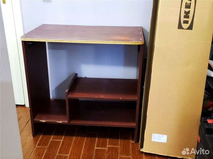 Тумба подставка средняя по размерам. Коричневая