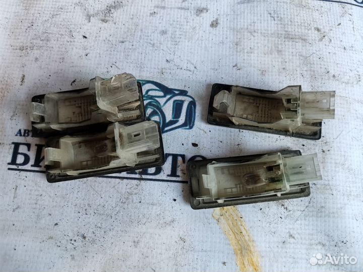 Фонарь подсветки номера Renault Fluence I (2009—20