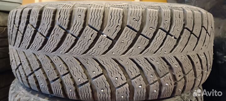 Michelin X-Ice North 4 205/55 R16 94T