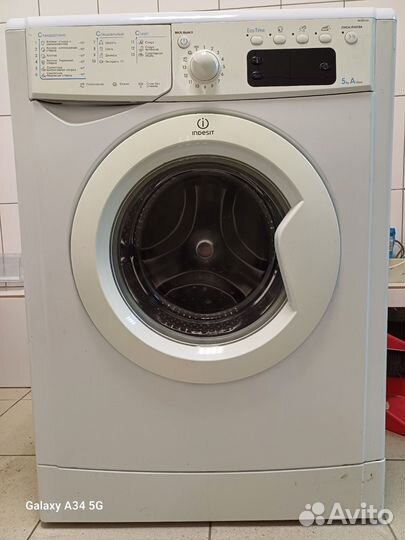 Стиральная машина indesit 5kg. Доставка. Установка
