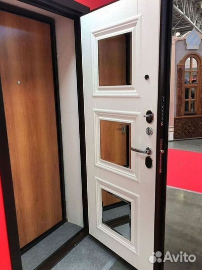 Дверь с терморазрывом металлическая