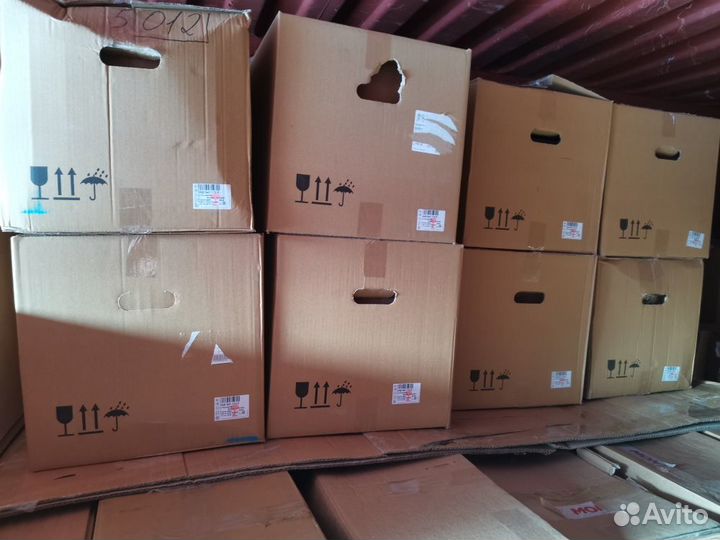 Фара левая/правая Volkswagen Tiguan 2