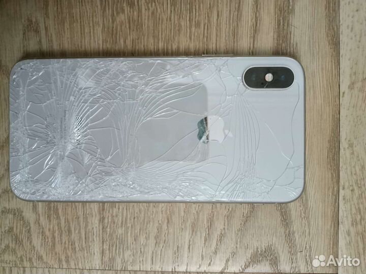 Мобильные телефоны бу iPhone 10