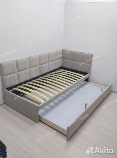 Мягкий детский диван