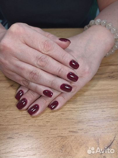 Маникюр педикюр