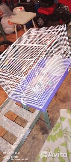 Большая клетка для птиц