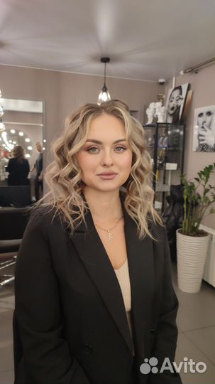 Свадебный стилист