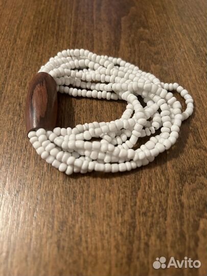 Браслет из бисера