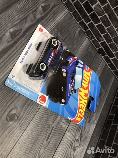 Hot Wheels Nissan Patrol Custom (Синий)