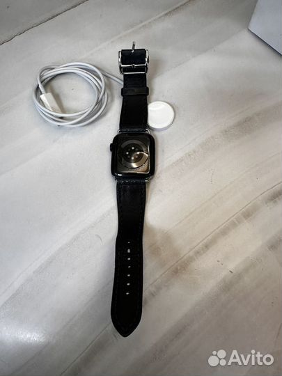 Часы Apple Watch 6 44mm