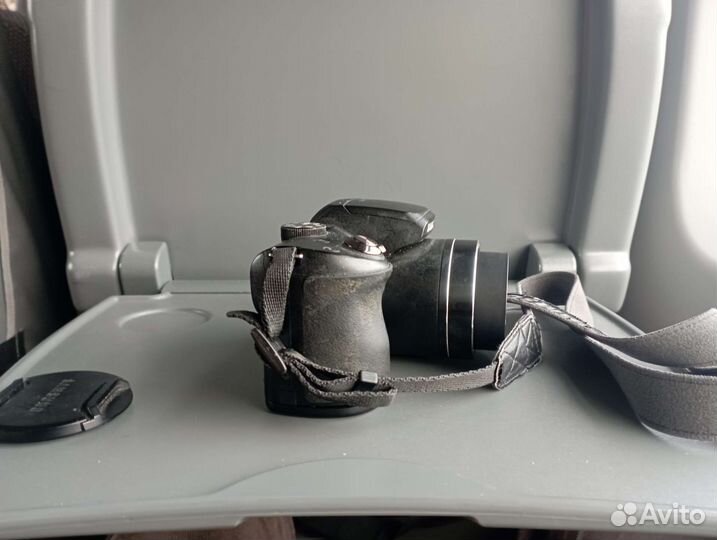 Зеркальный фотоаппарат