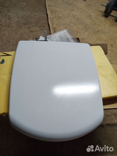 Крышка-сиденье для унитаза Cersanit Carina