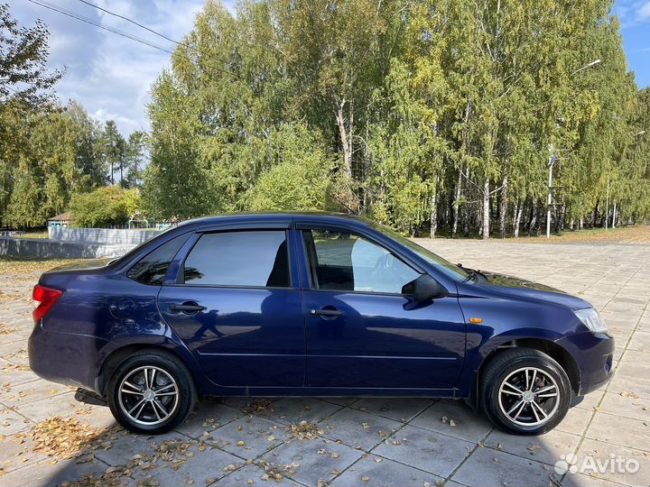 LADA Granta 1.6 МТ, 2013, 102 050 км