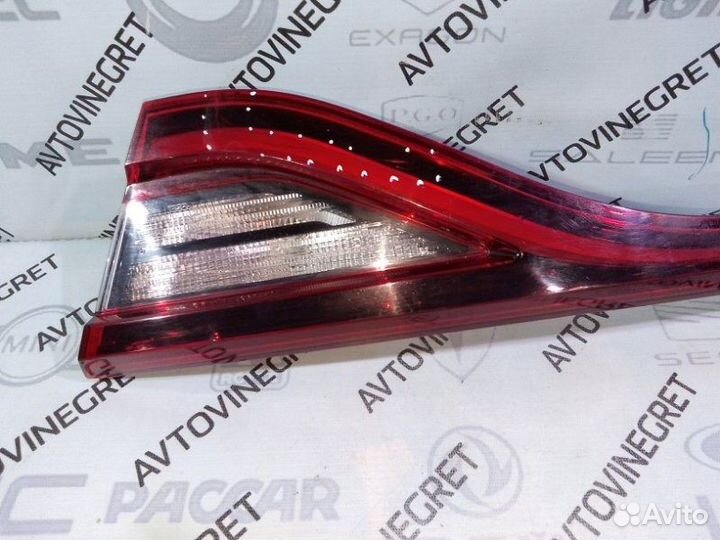 Фонарь правый Renault Arkana С дефектом