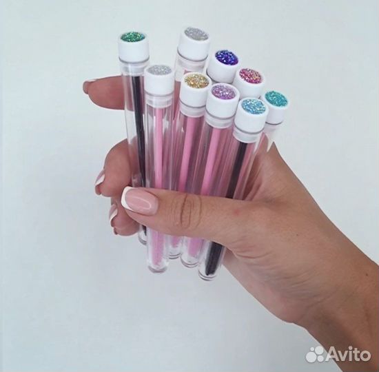 Щёточка для ресниц и бровей в колбе