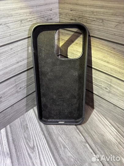 Чехол на iPhone 14 pro
