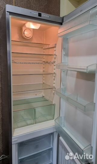 Холодильник liebherr