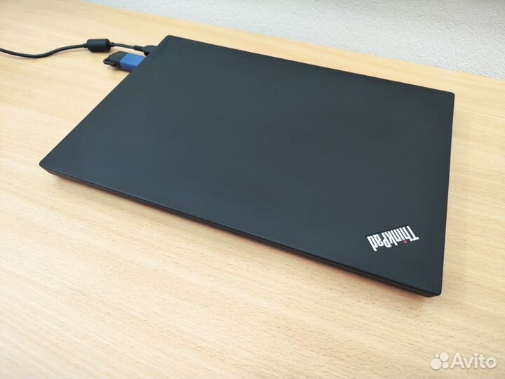 Бизнес Thinkpad i5-7200u/ssd/ FullHD