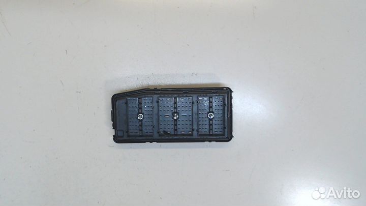 Блок предохранителей Chevrolet Captiva, 2008