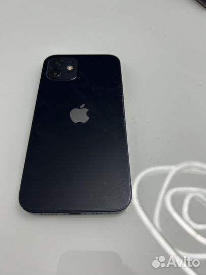 iPhone 12, 64 ГБ