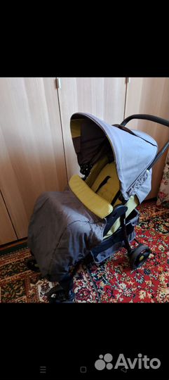 Прогулочная коляска