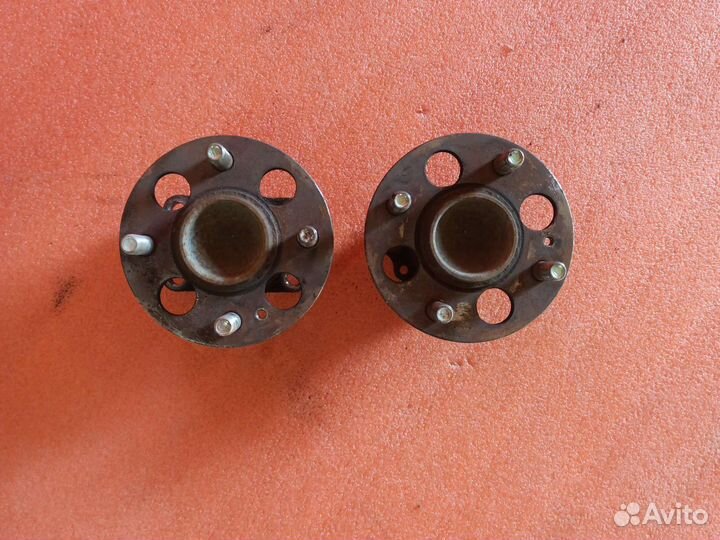 Ступицы задние Kia Rio 3