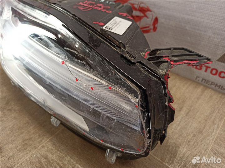 Фара правая Volvo Xc90 (2014-Н.в.)