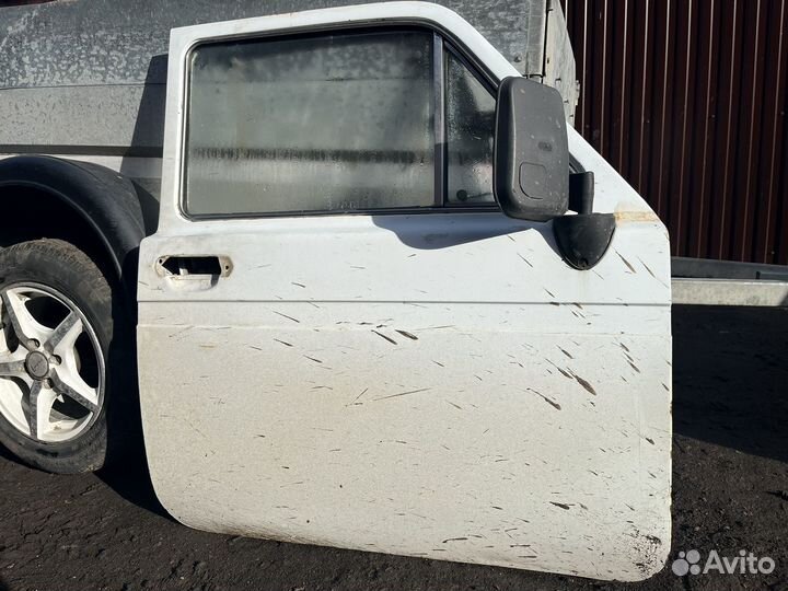 Дверь на ниву