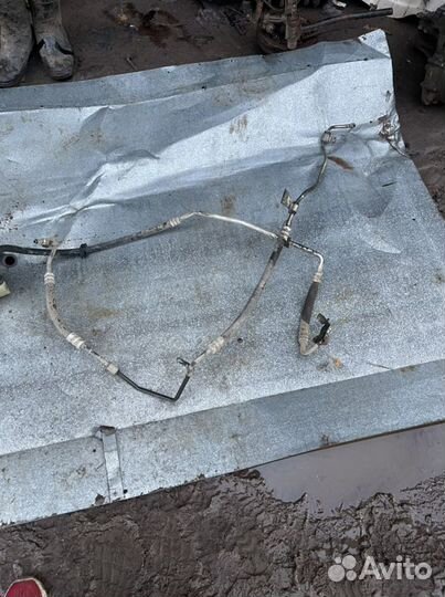 Трубки,шланги Гур Renault Sandero