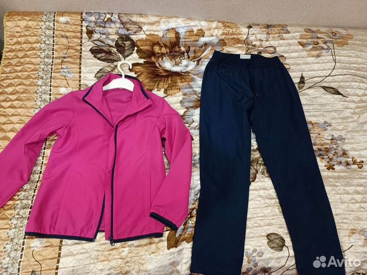 Спортивный костюм для девочки