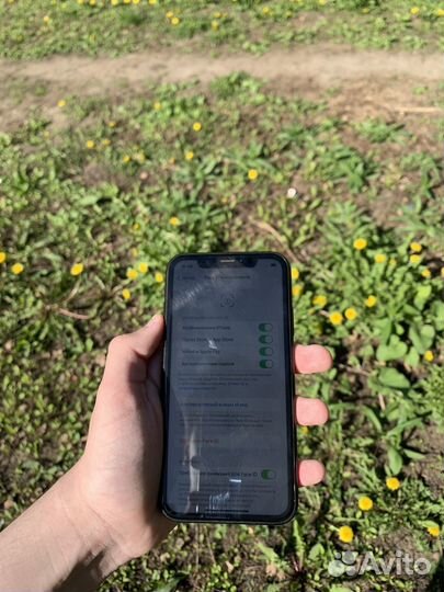 iPhone Xr, 64 ГБ
