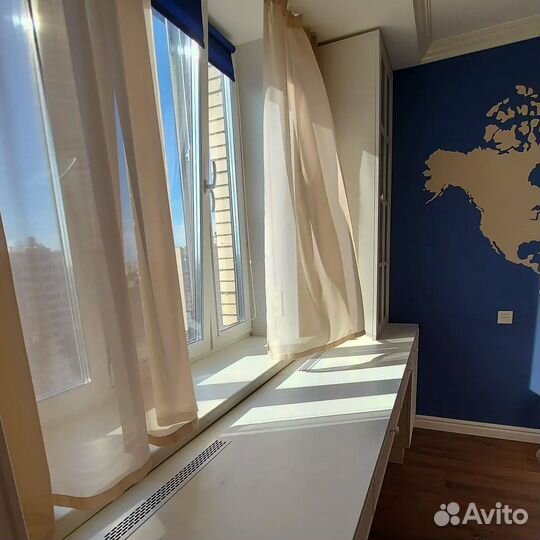 Рабочая зона со шкафом на заказ