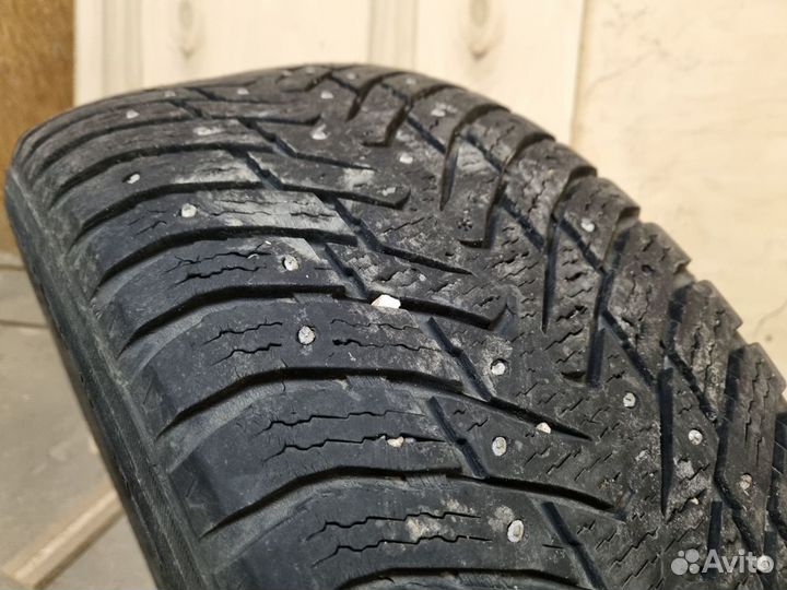 Nokian Tyres Hakkapeliitta 8 255/55 R19