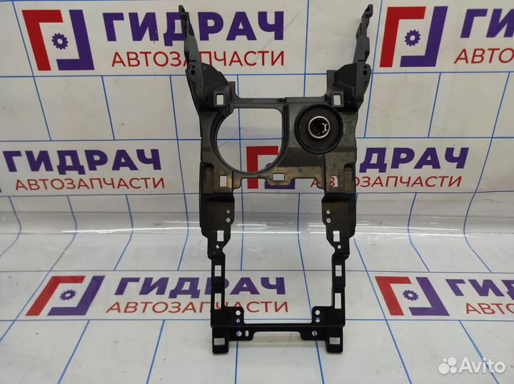 Консоль Mitsubishi ASX 8011A814ZZ