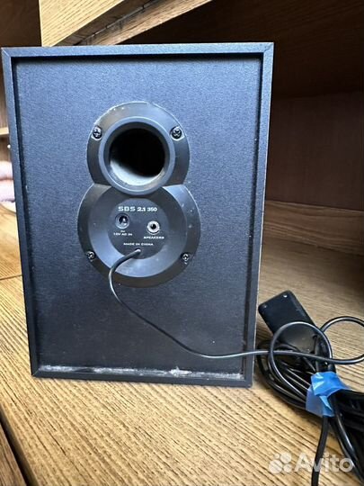 Сабвуфер creative