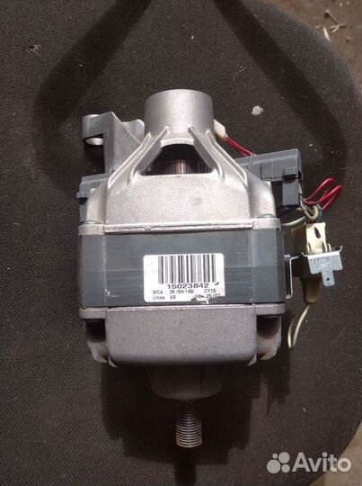 Двигатель от стиральной машины