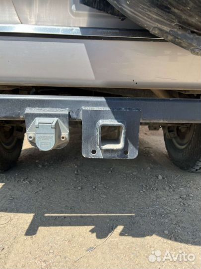 Фаркоп на toyota Hilux Surf 185