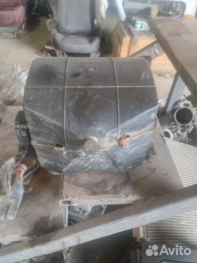 Корпус воздухозаборника на УАЗ патриот