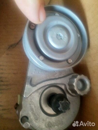 Натяжной ролик Opel Zafira B