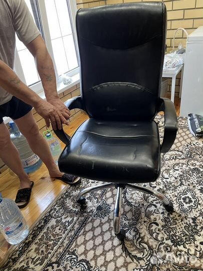 Компьютерное кресло