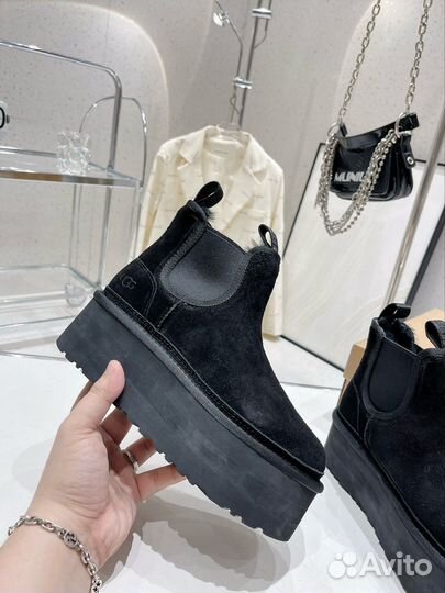 UGG Neumel Platform Chelsea Black Угги 40