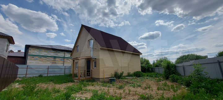 Коттедж 155 м² на участке 6 сот.